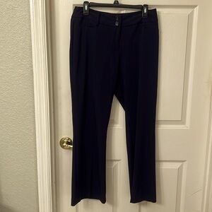 NWOT ALFANI PETITE NAVY PANTS SIZE 8P.